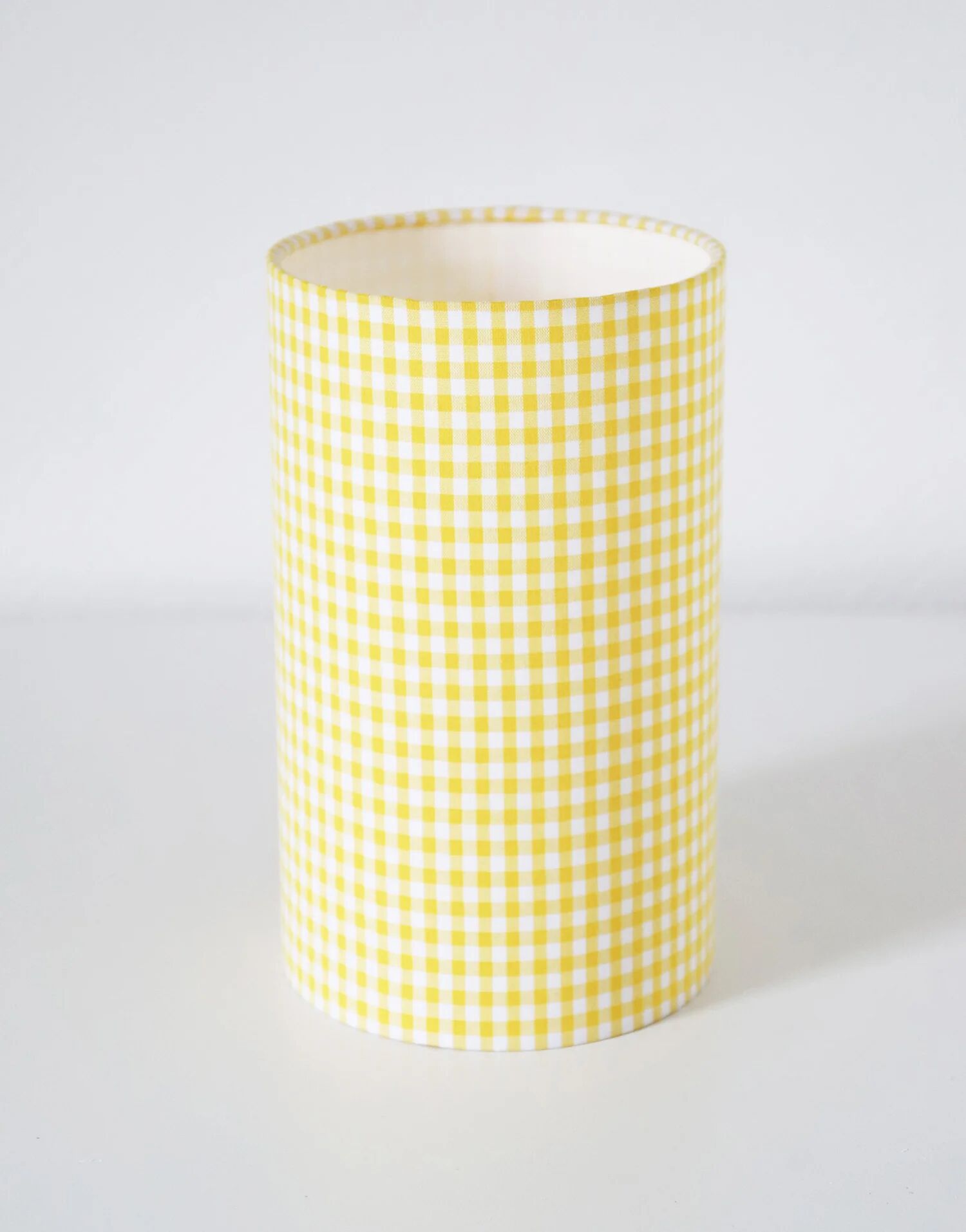 Handcrafted table lamp – Turned wood and yellow Vichy