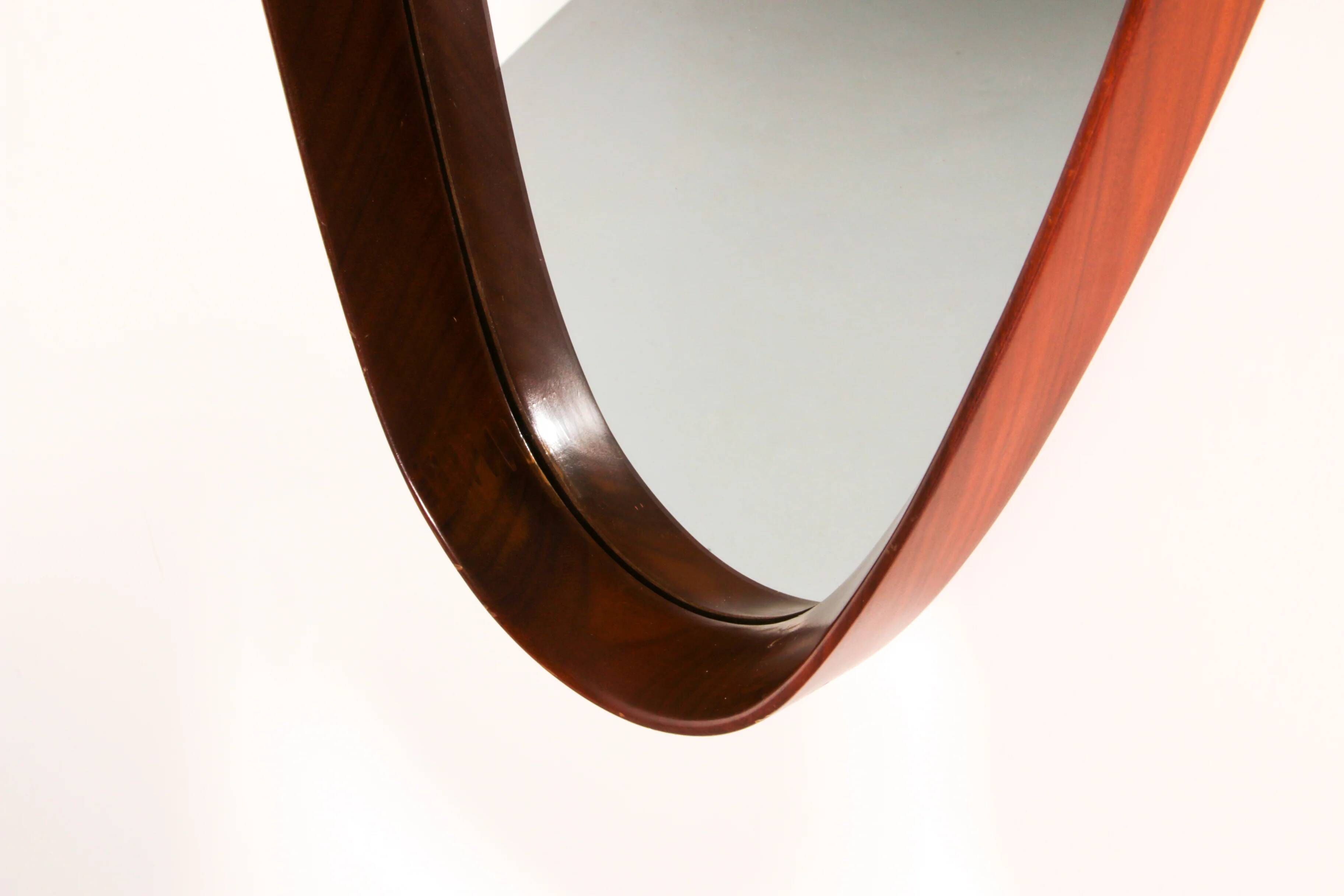 Mid-century Italian oval mirror in curved teak, rope and leather, 1960s