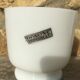 Cache pot en opaline blanche