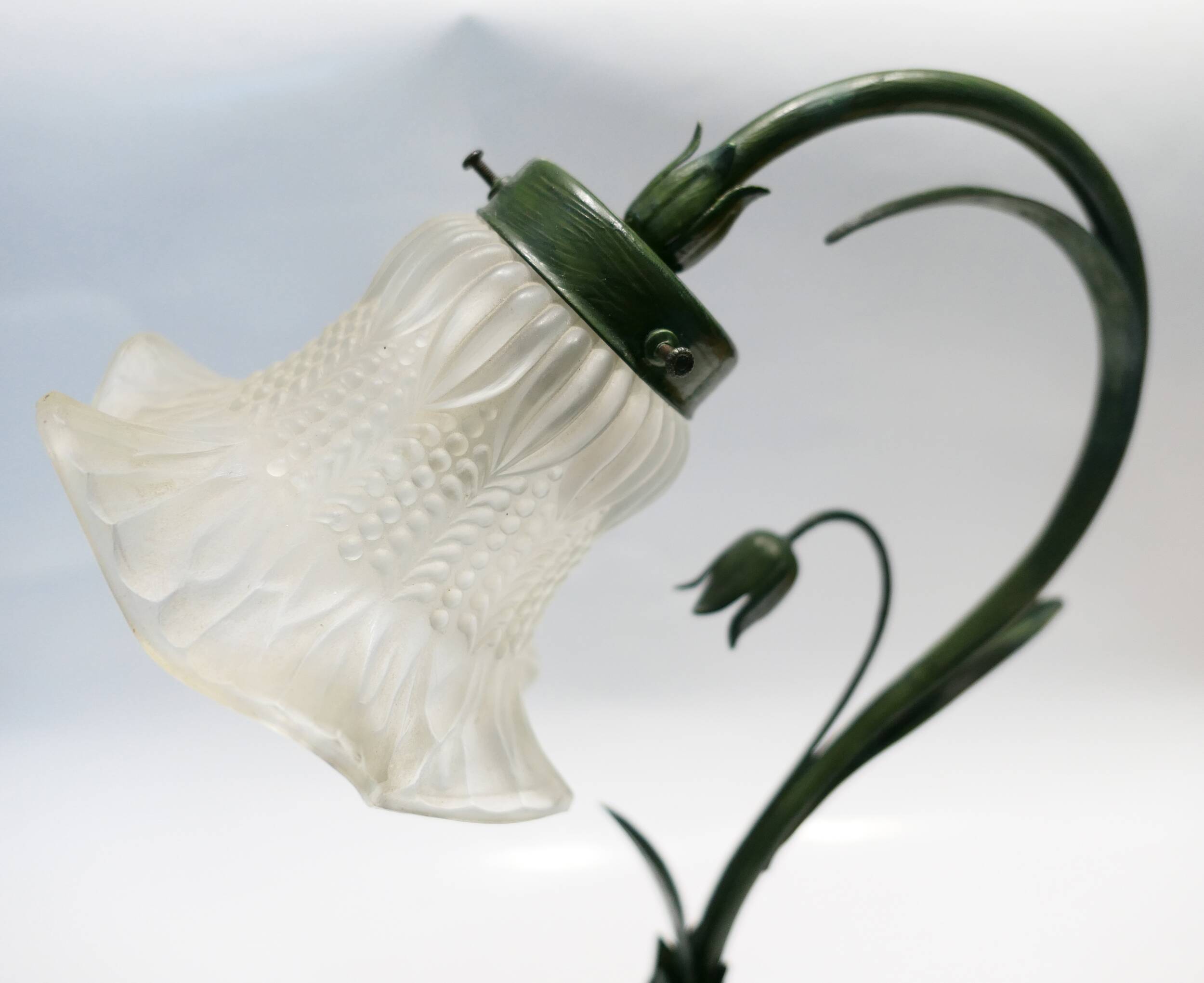 antique 1980s art nouveau retro table or desk lamp