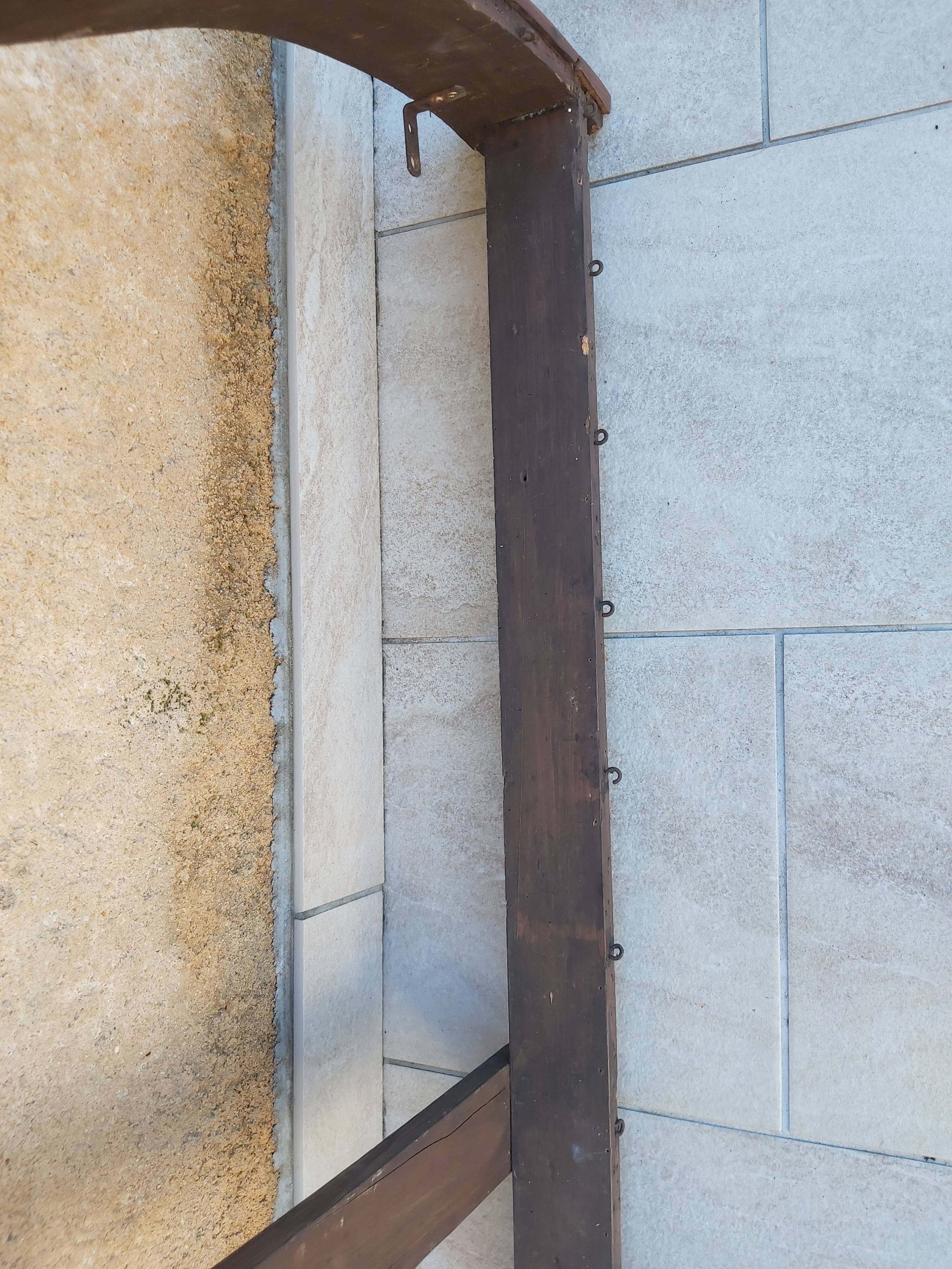 Louis Philippe bed sky in walnut