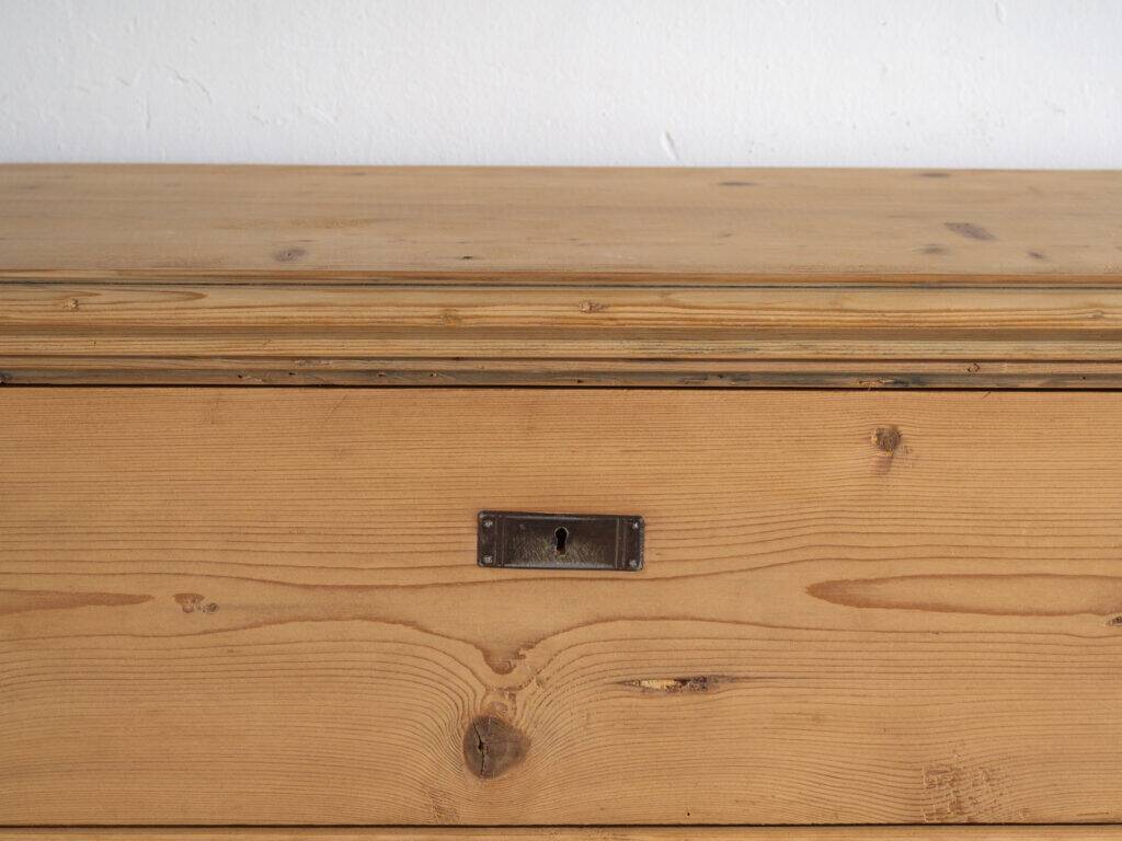 Central European high chest of drawers with four washed pine drawers – Central Europe, around 1900