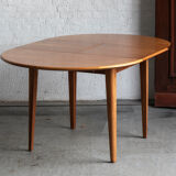 Extendable dining table, round to oval, 1970s