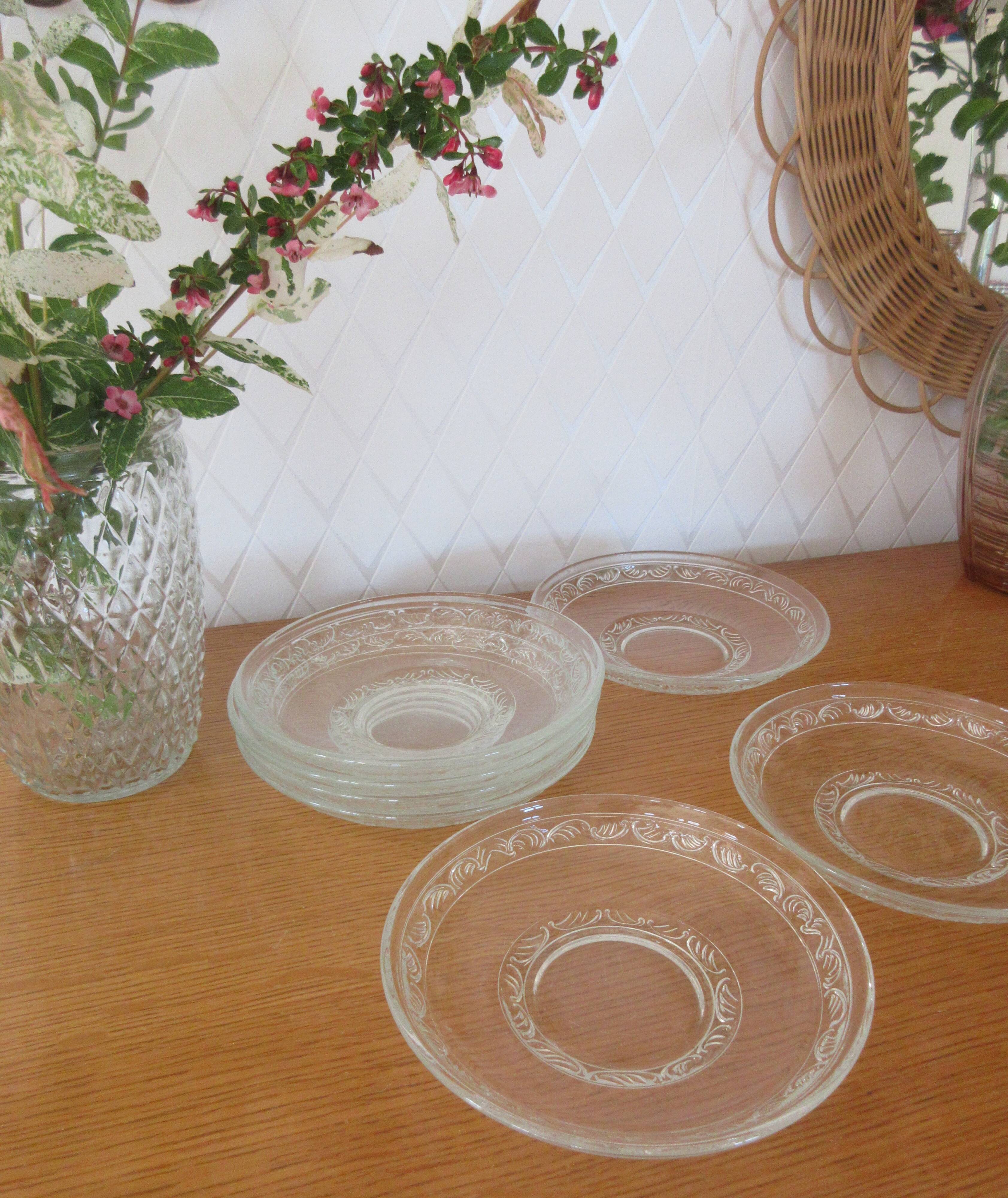 7 dessert plates
