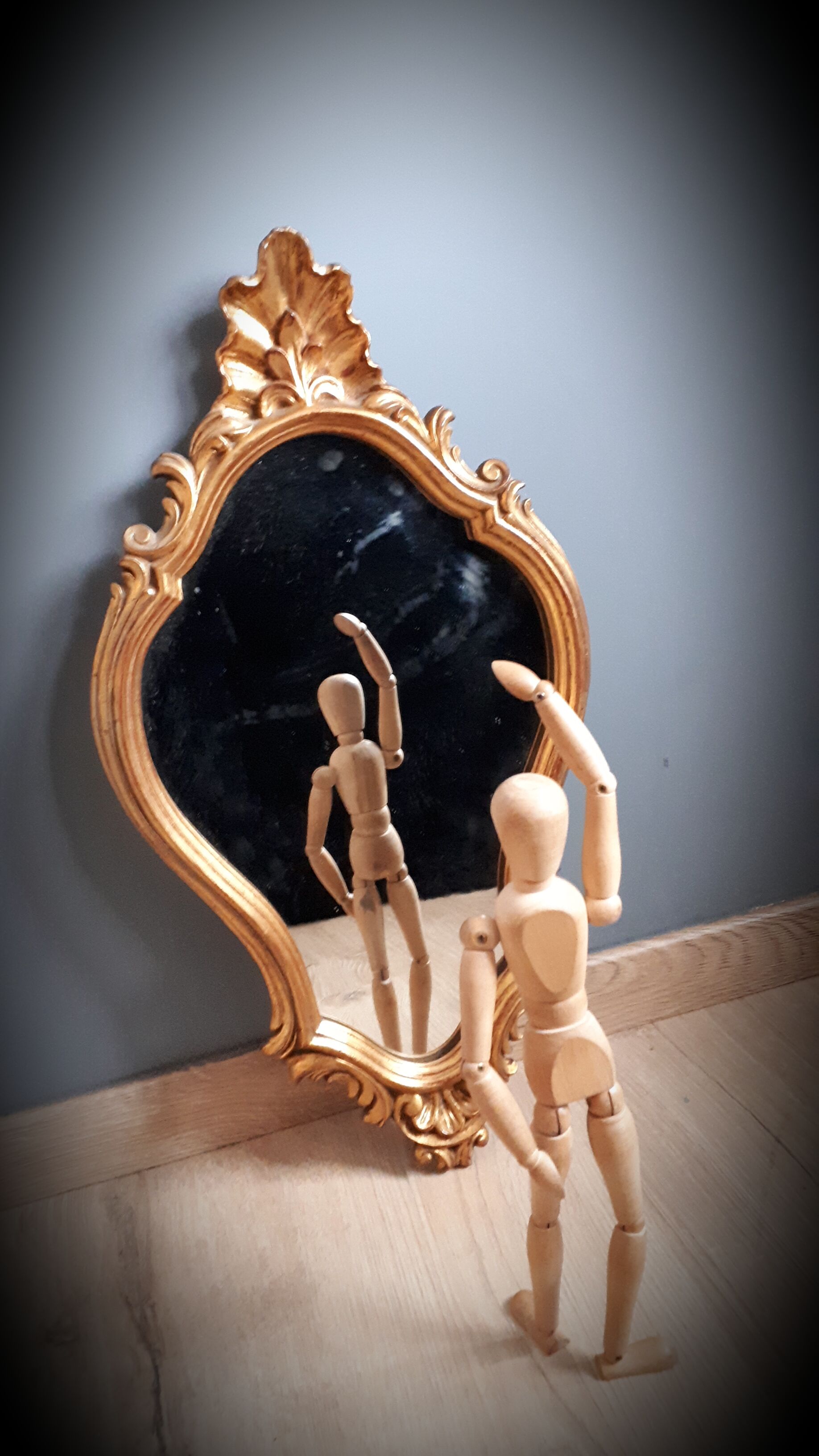 Baroque golden mirror