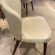 Chaise en cuir d'agneau