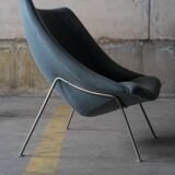 Pierre Paulin - Artifort F157 'Oyster' chair