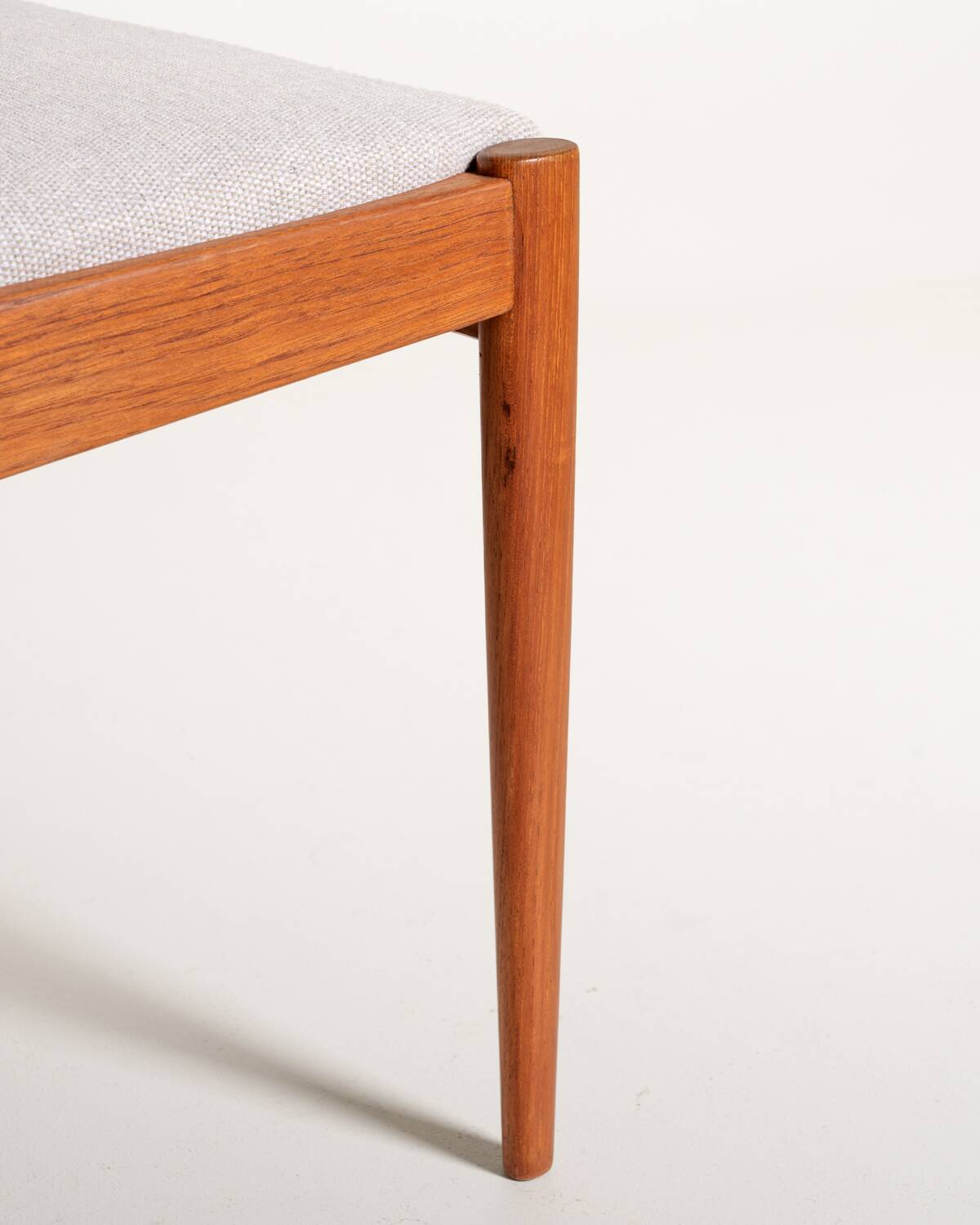 Set of 4 model “42” chairs by Kai Kristiansen for Schou Andersen