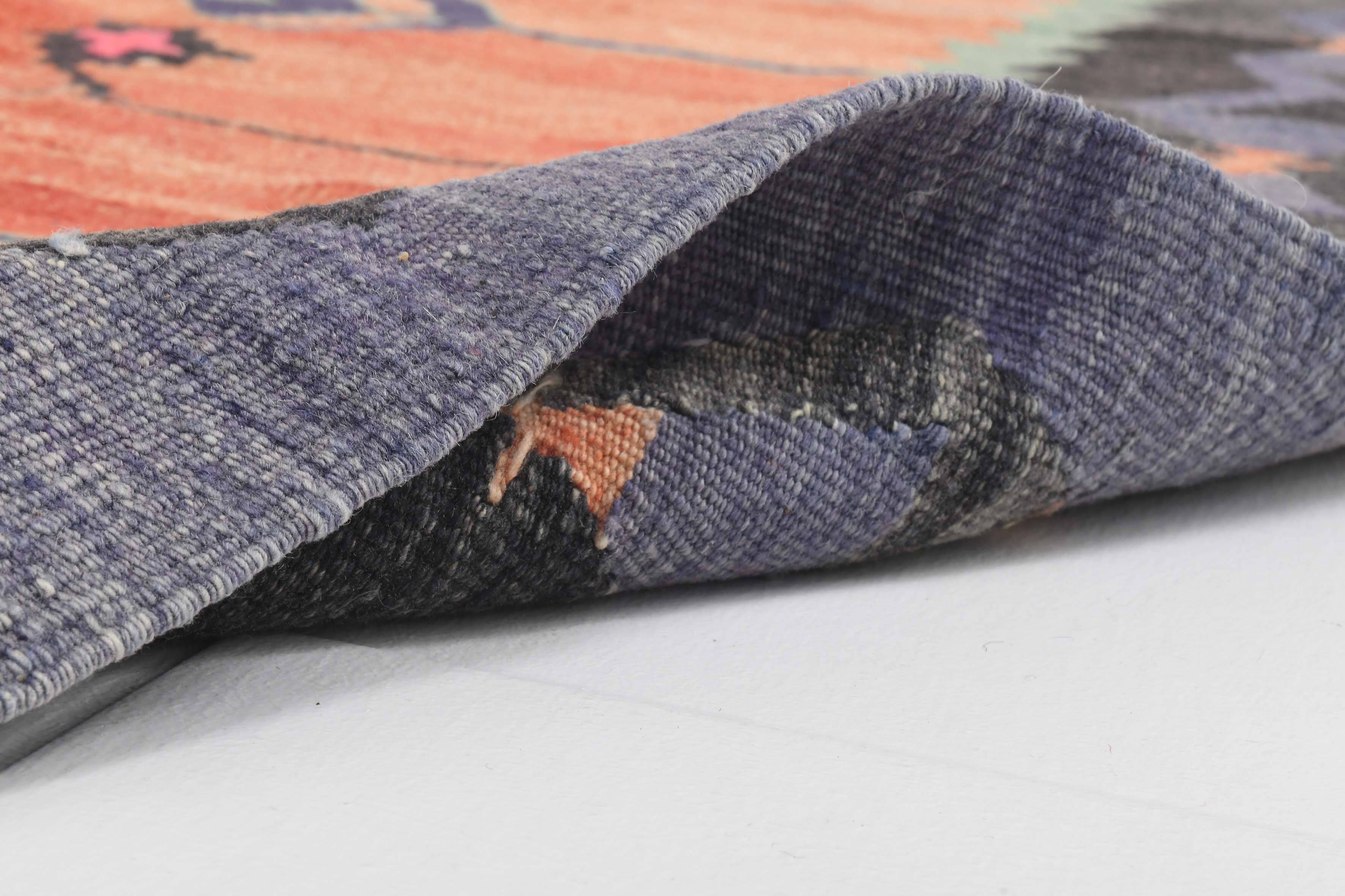 6x9 Red & Green Vintage Kilim Rug, 174x279Cm