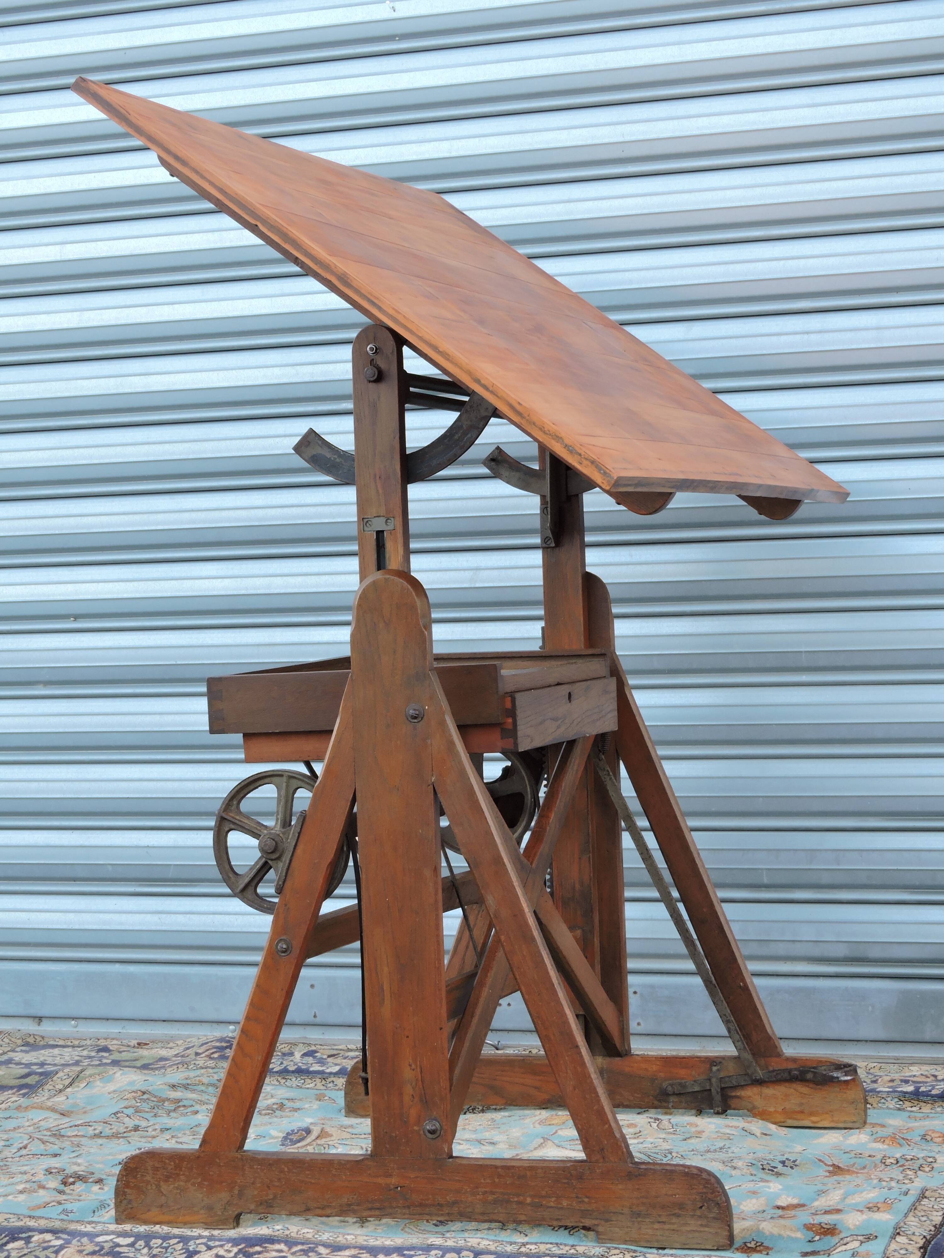 Architect's table has industrial adjustable design H Morin betting