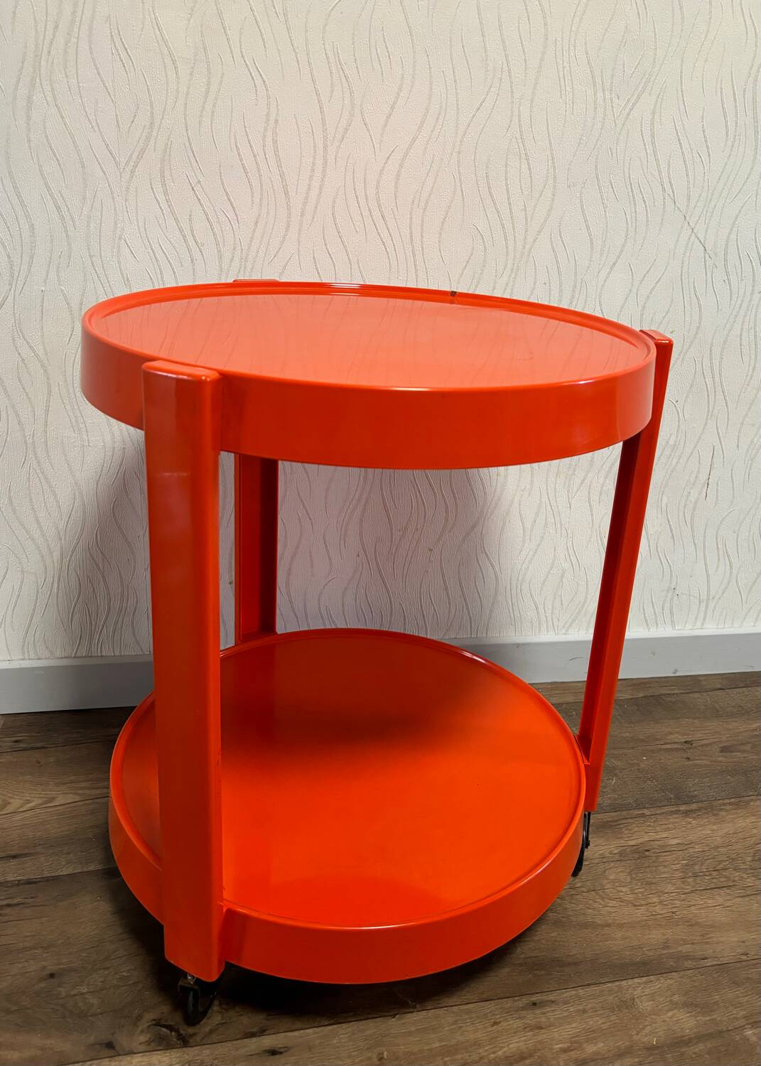 Desssert Prisunic orange - meuble d'appoint Prisunic - bout de canapé vintage -70s
