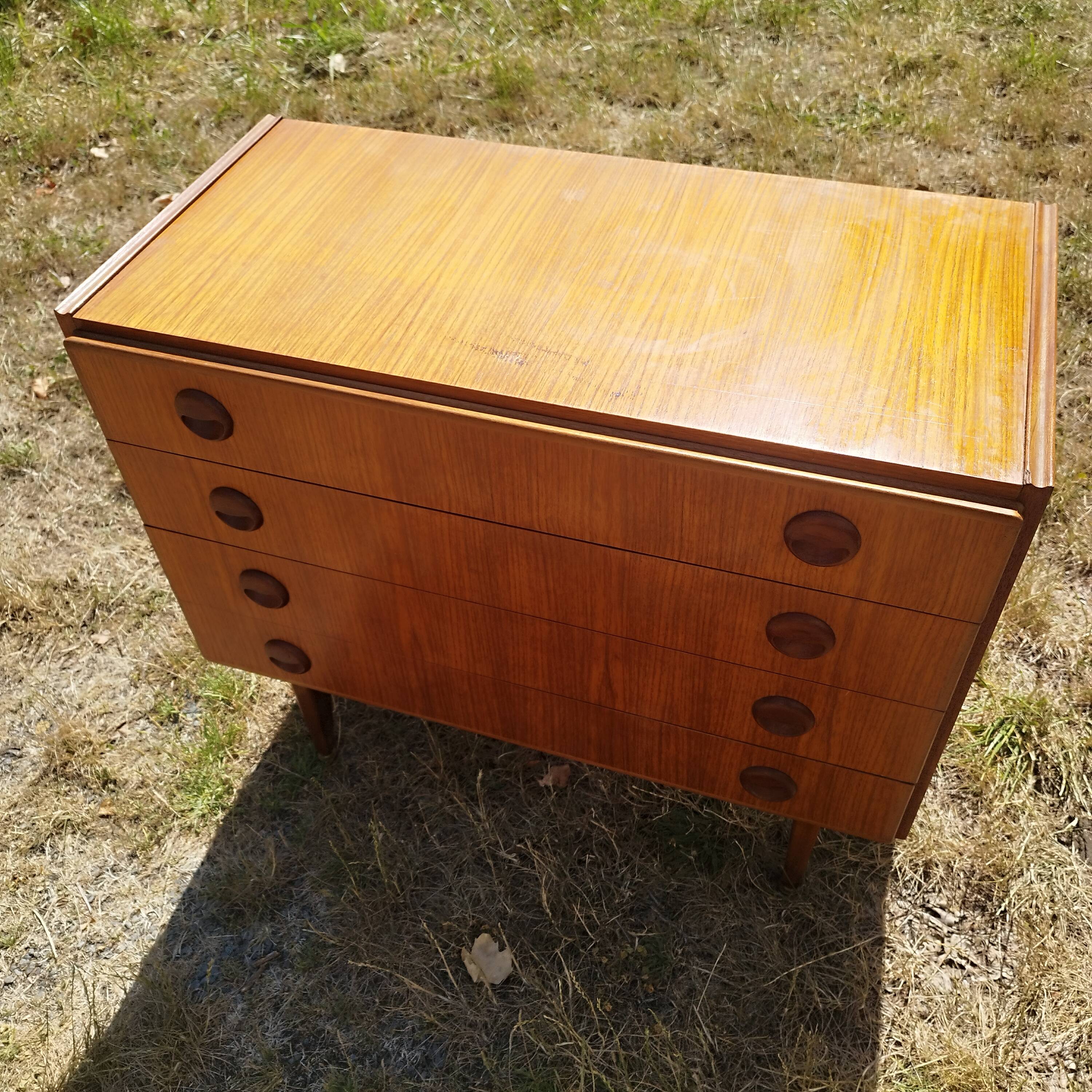 Vintage teak chest of drawers