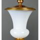 Paire de lampes en opaline de forme Médicis, début du XXème siècle