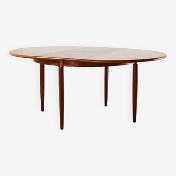 Niels Otto Moller Model 15 Rosewood Dining Table for J.L. Mollers Denmark 1960s