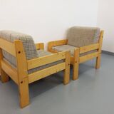 Set of 2 vintage fireside chairs in pine and fabric from the 70s