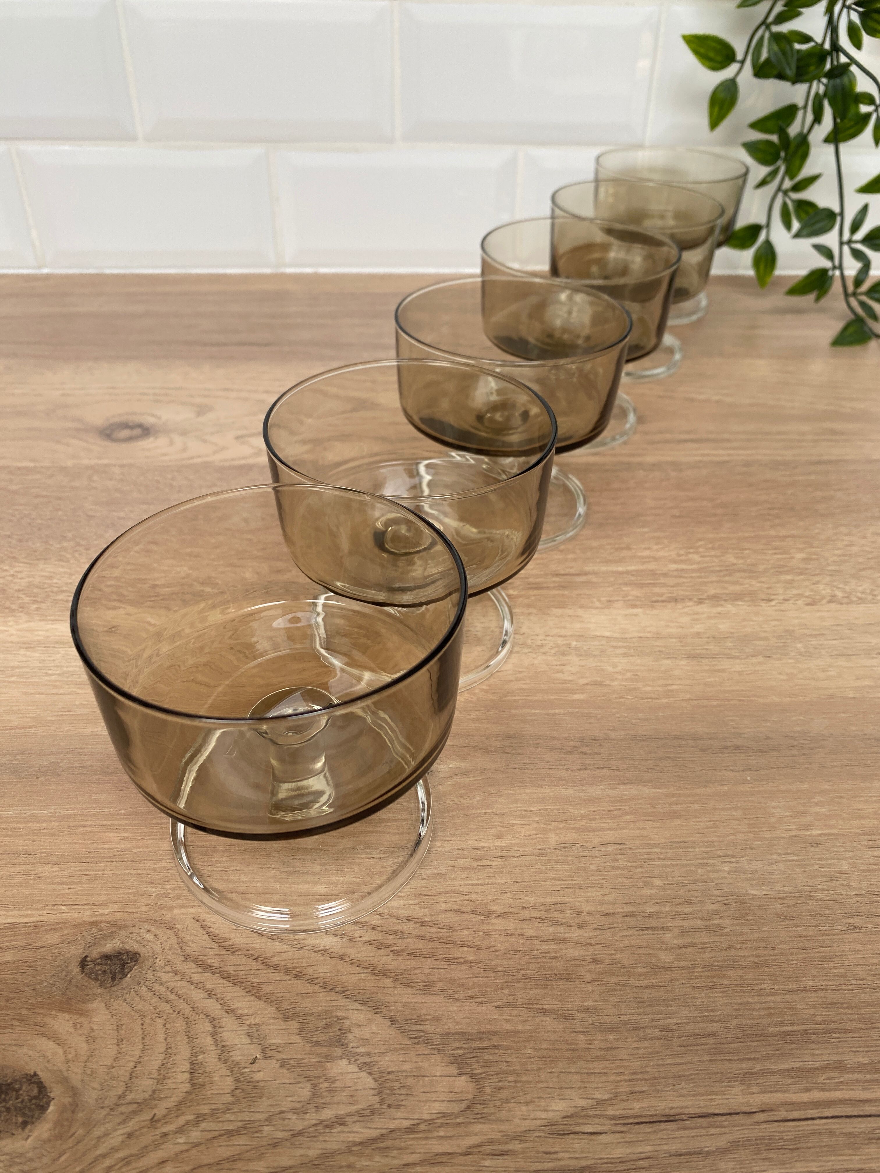 Set of 6 Luminarc champagne glasses