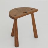 2 tabourets tripodes demi-lune en bois massif vintage Circa 1950