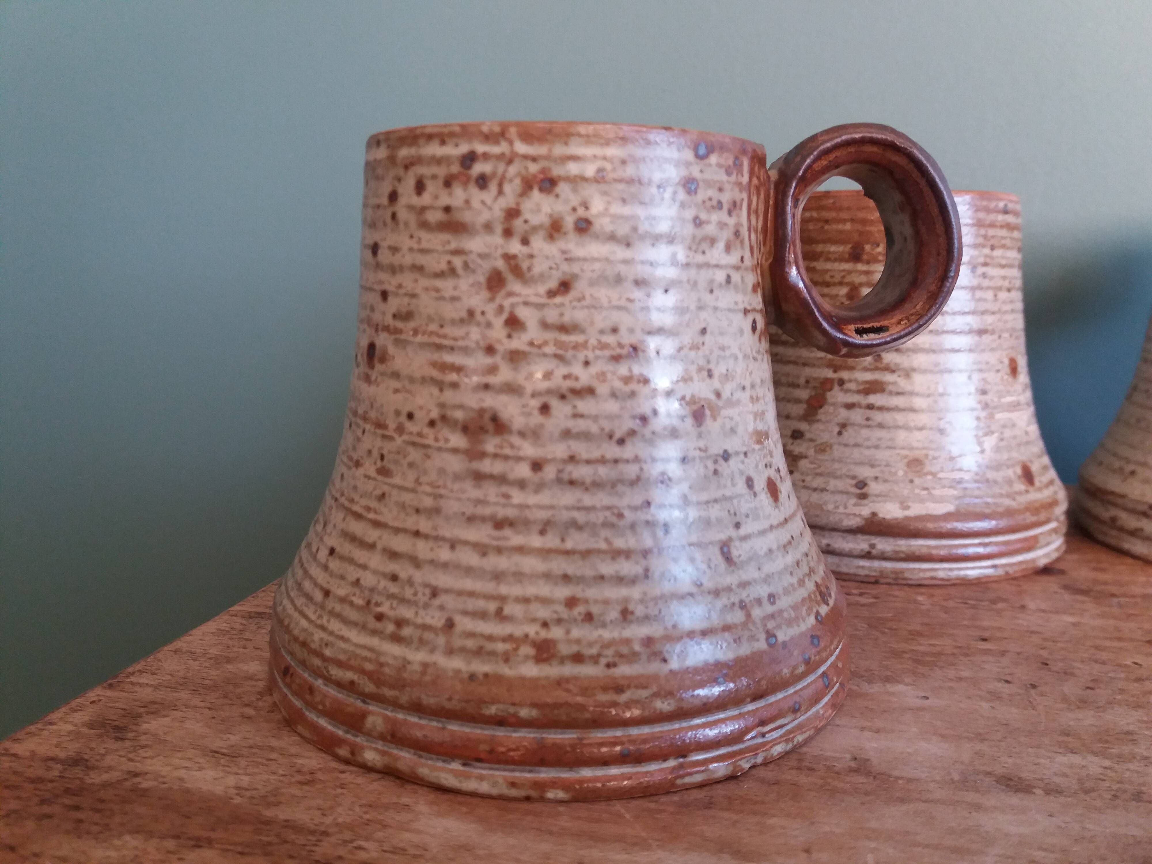 Stoneware mugs from Puisaye by Jean-Pierre Prud’homme