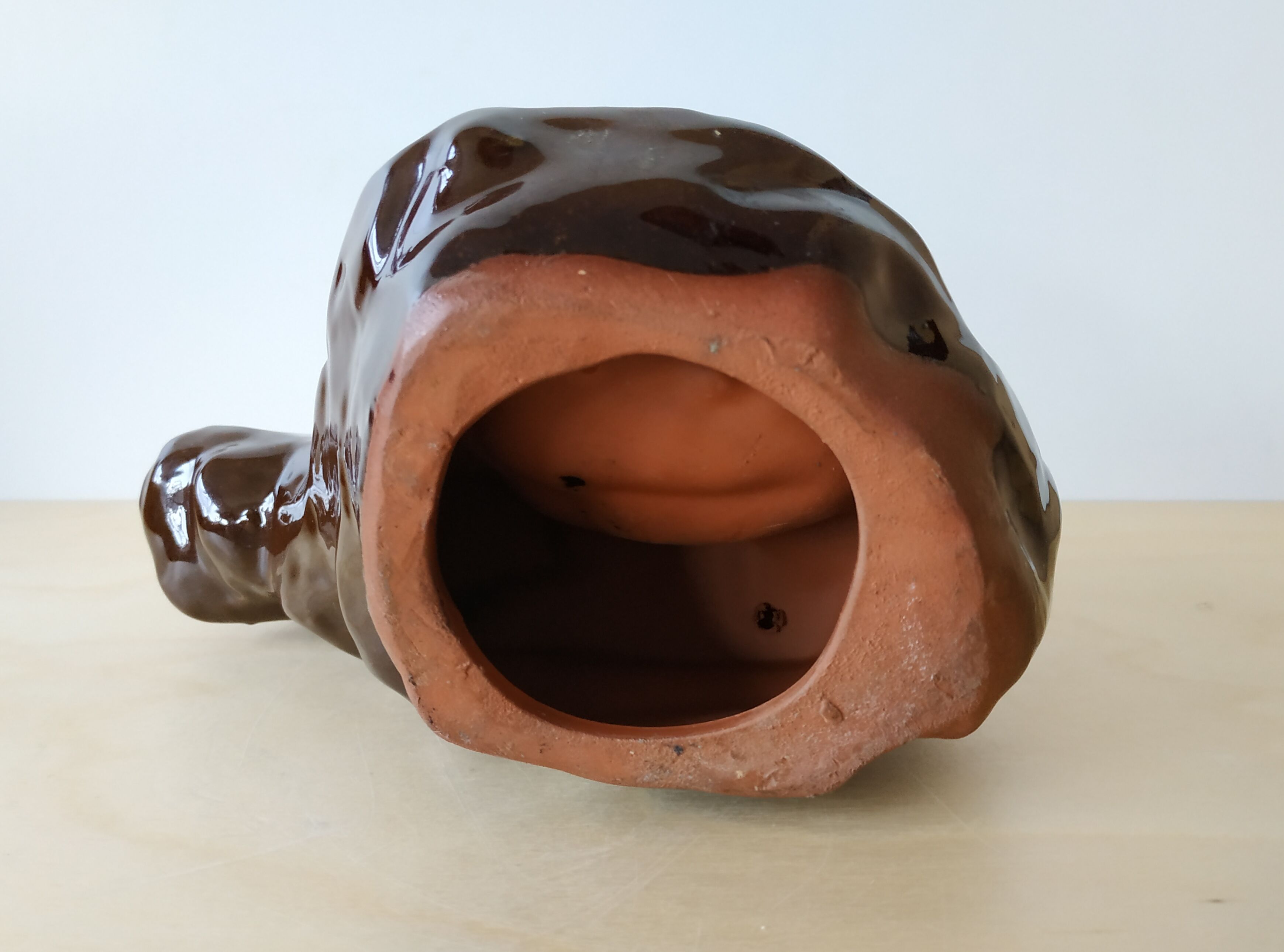 Vintage ceramic tiger ashtray