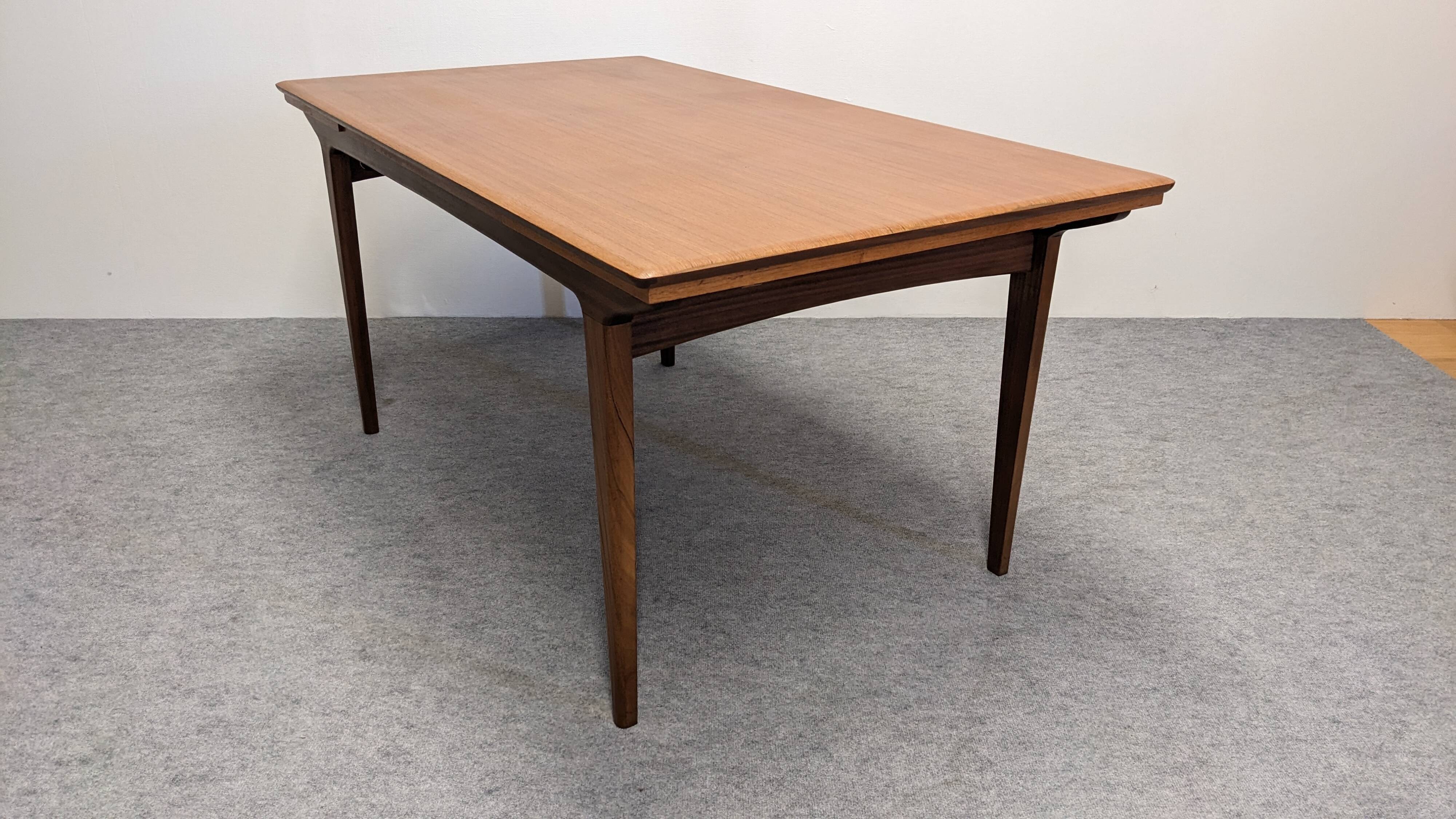 Extendable teak dining table by LB Kofod Larsen circa 1960