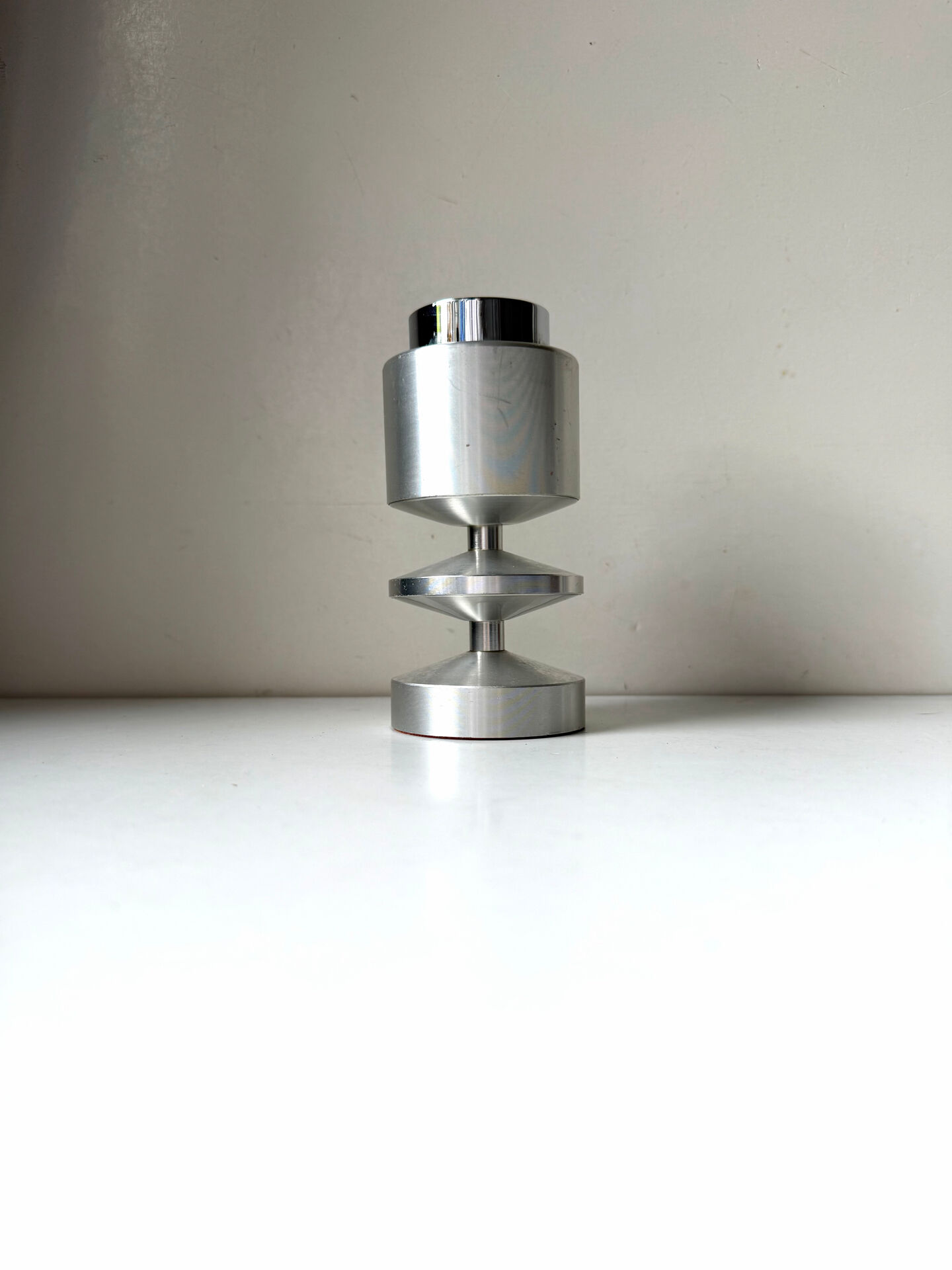 Vintage Modernist Sarome Japan Table Lighter