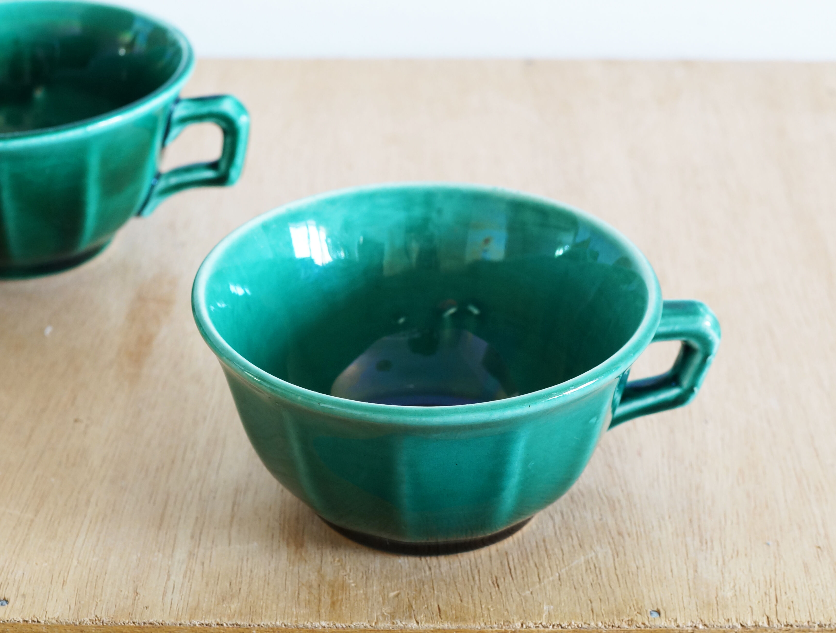 Set of 4 green cups 60s