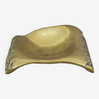 Ashtray or empty pocket in bronze 1960, Brutalist decoration