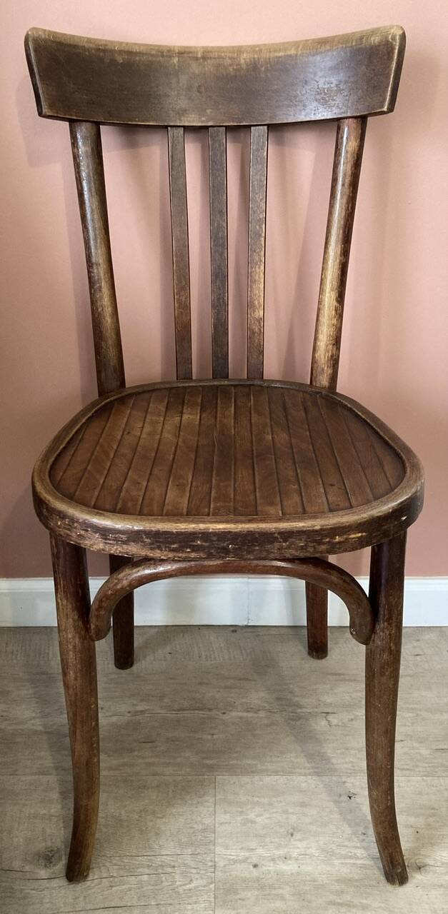 Lot de 3 chaises bistrots anciennes