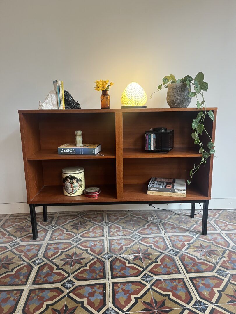 Display / library sideboard – Meurop, Pierre Guariche