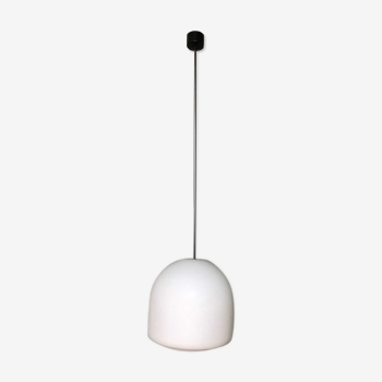 Hanging opaline bell