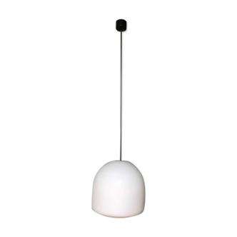 Hanging opaline bell