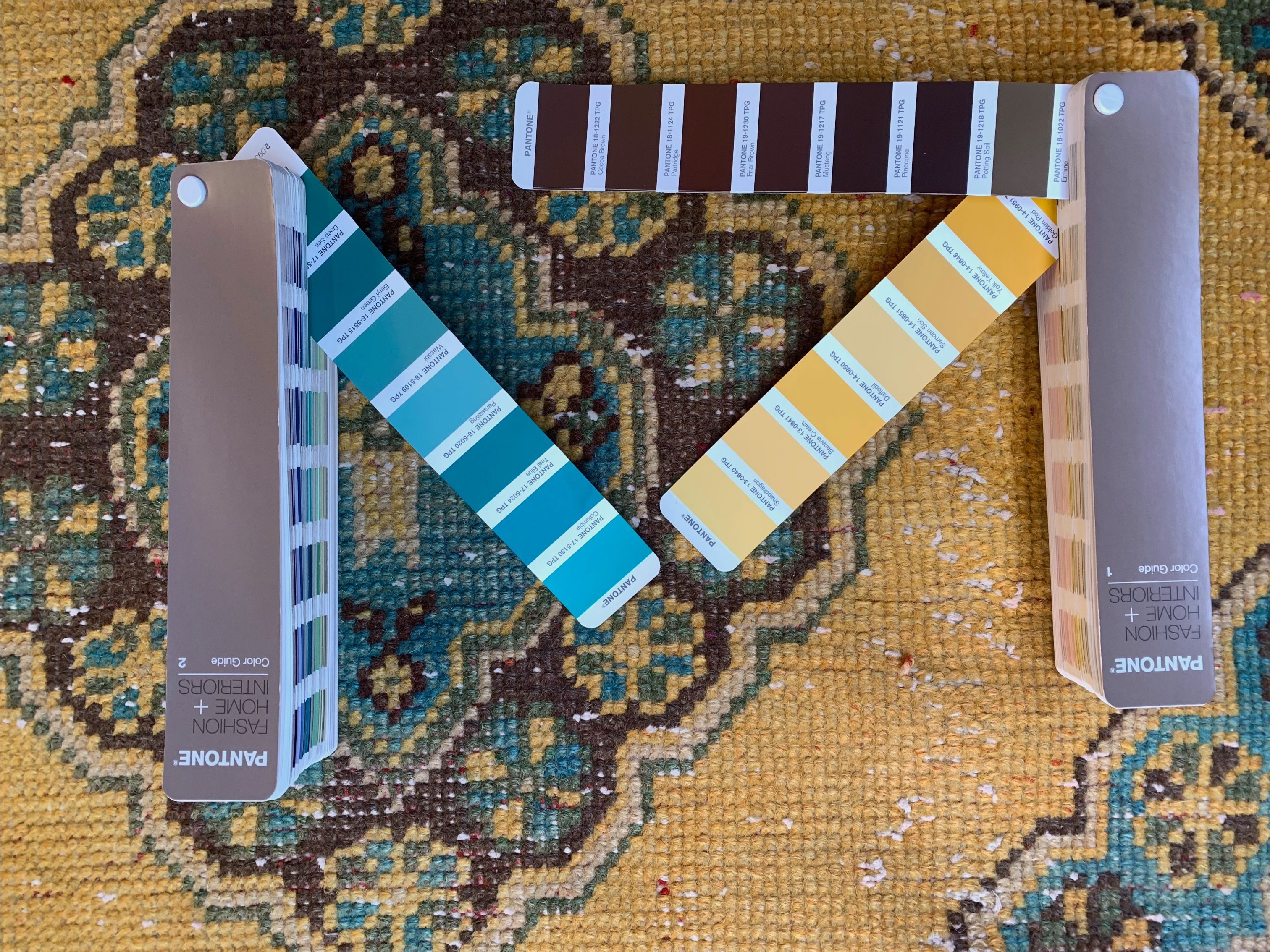 Distressed turkish runner 350x81 cm wool vintage tribal rug