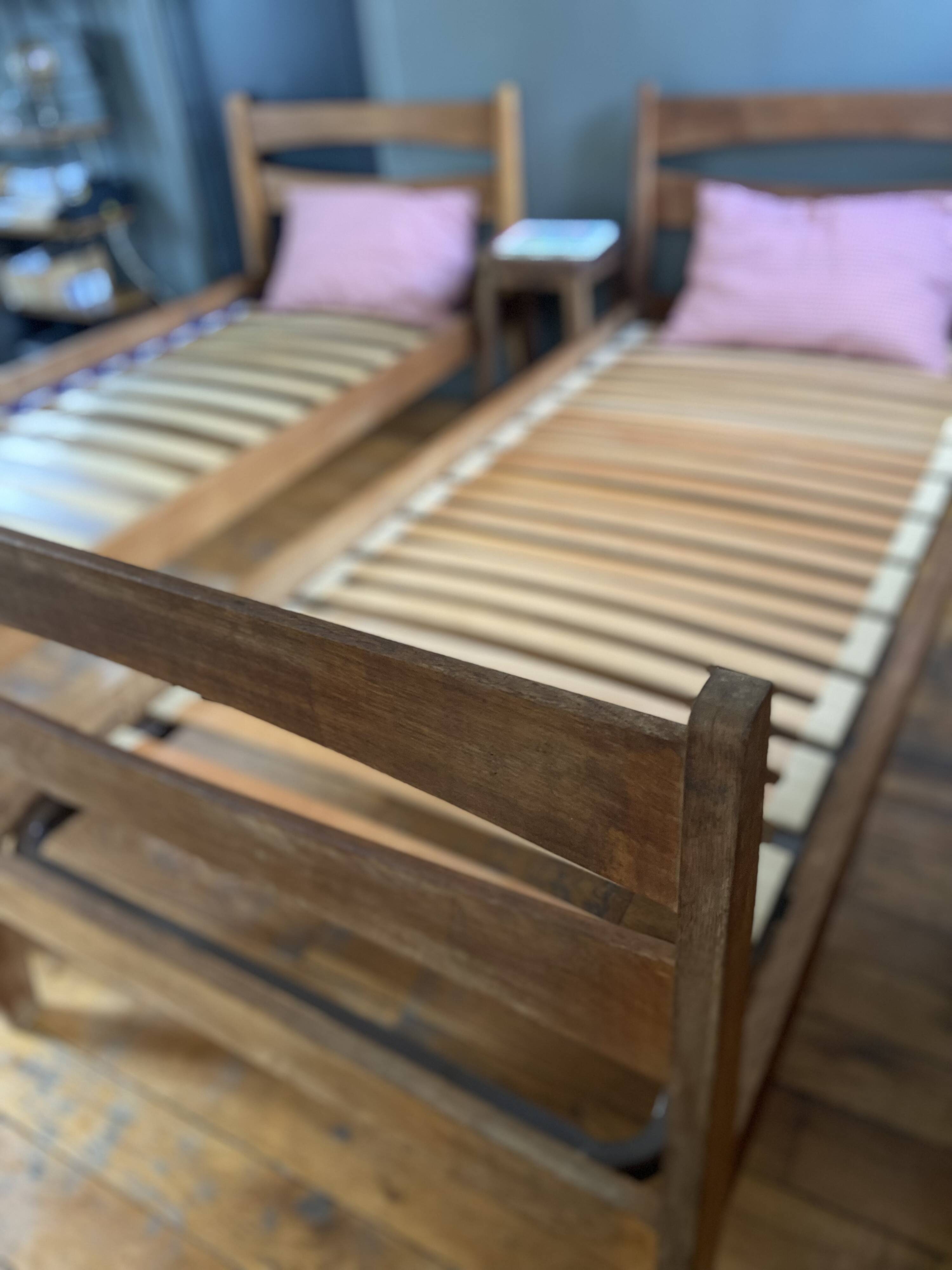 Pair of twin beds 1950