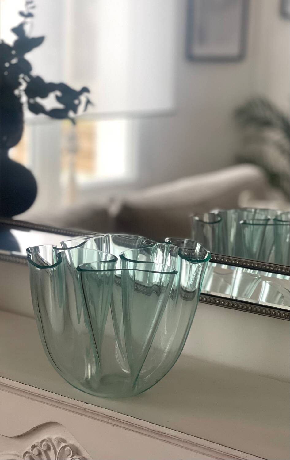 Plexi handkerchief vase 1980