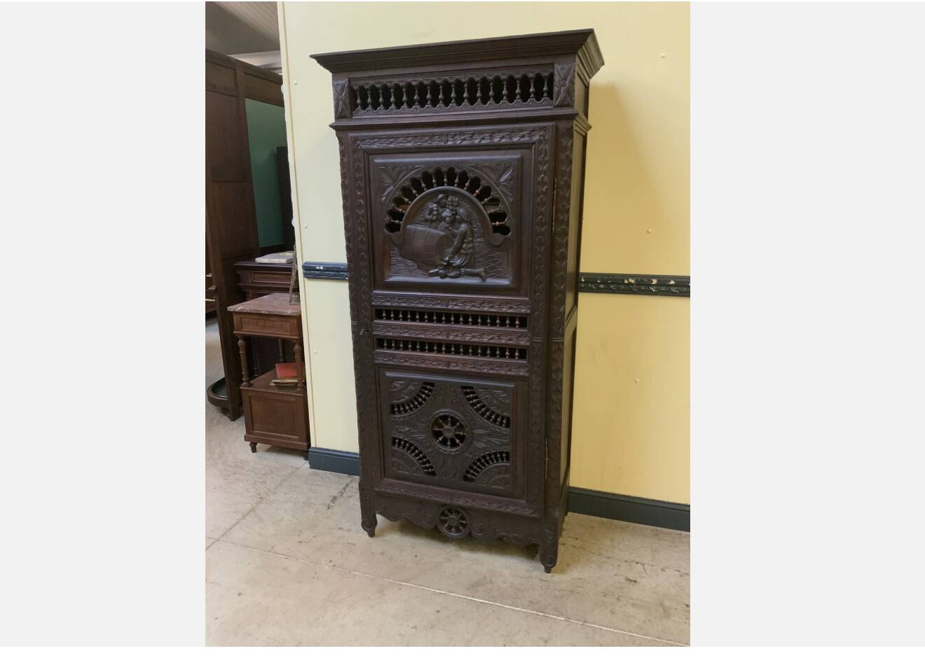 Antique Breton cupboard, vertico