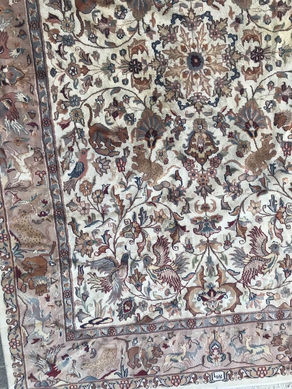 Pakistani carpet wool and silk handmade 190x295 cm