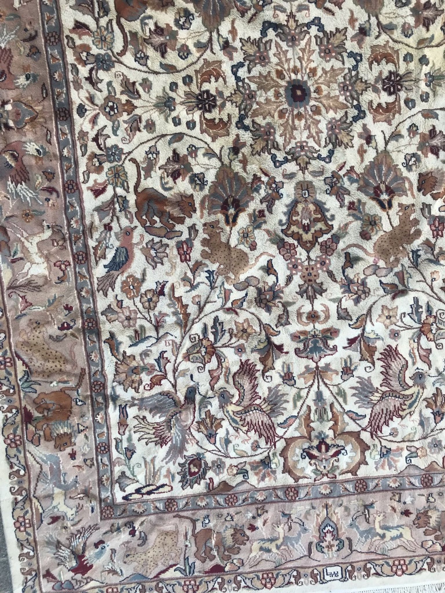Pakistani carpet wool and silk handmade 190x295 cm