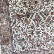 Pakistani carpet wool and silk handmade 190x295 cm