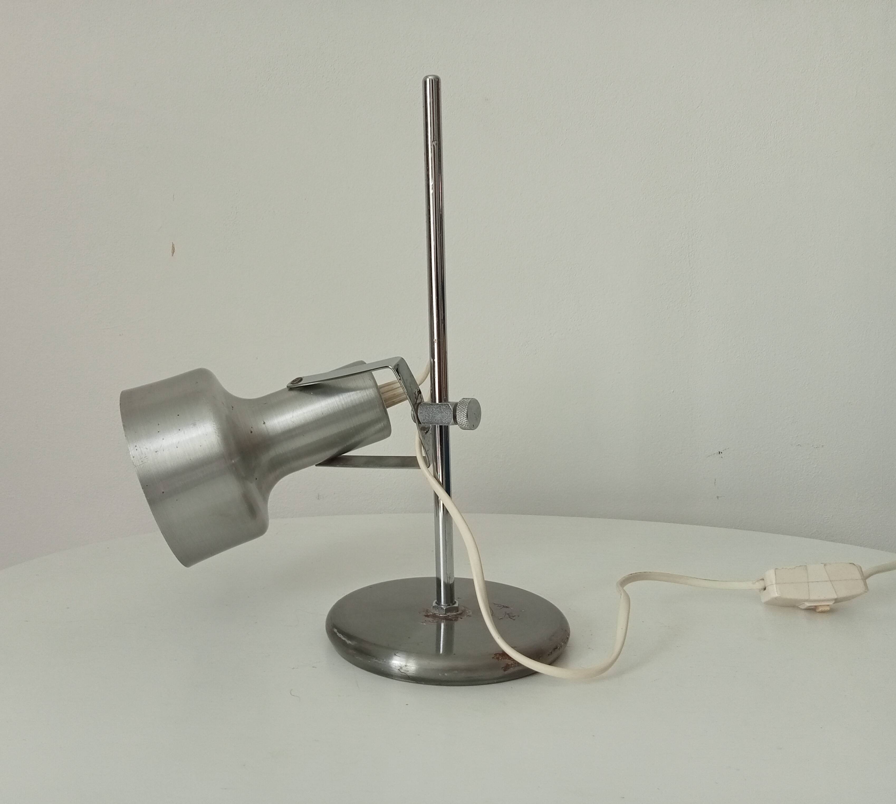 Vintage 70s articulated desk lamp