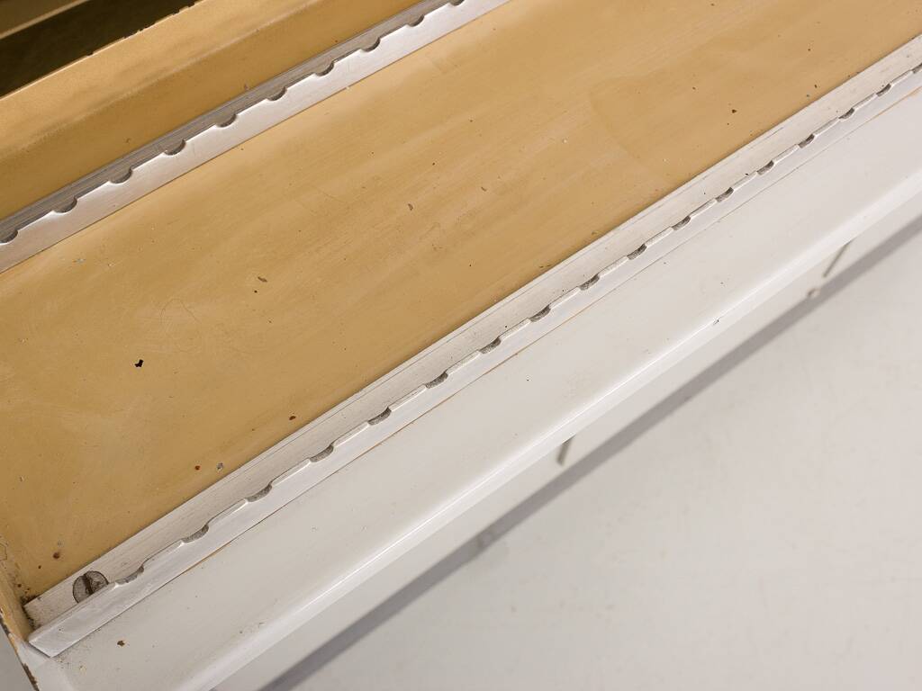 Industrial metal trade furniture equipped with display cases