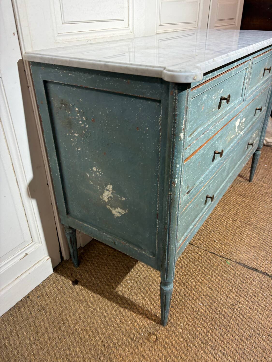 Ancienne Commode, Louis, 16