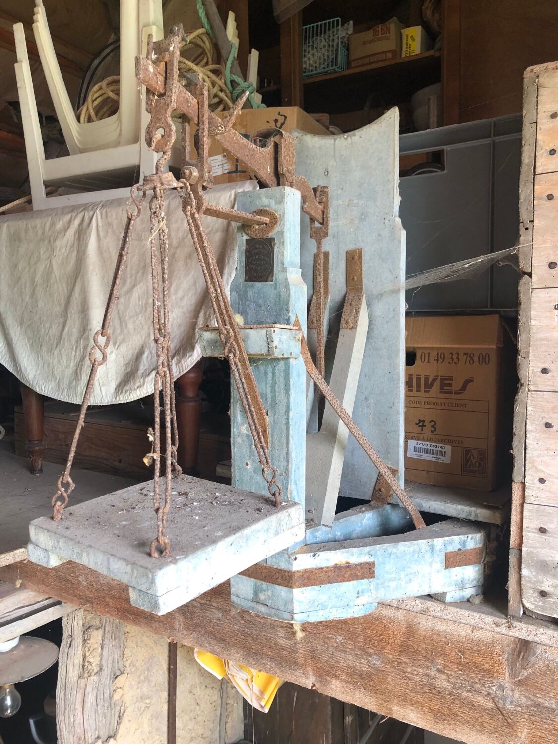 Grain scales from the early 20th century