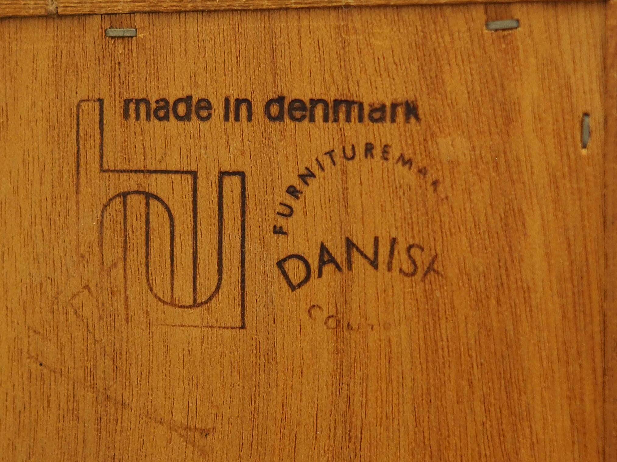 Rosewood bookcase, Danish design, 1970s, manufacturer: Hundevad