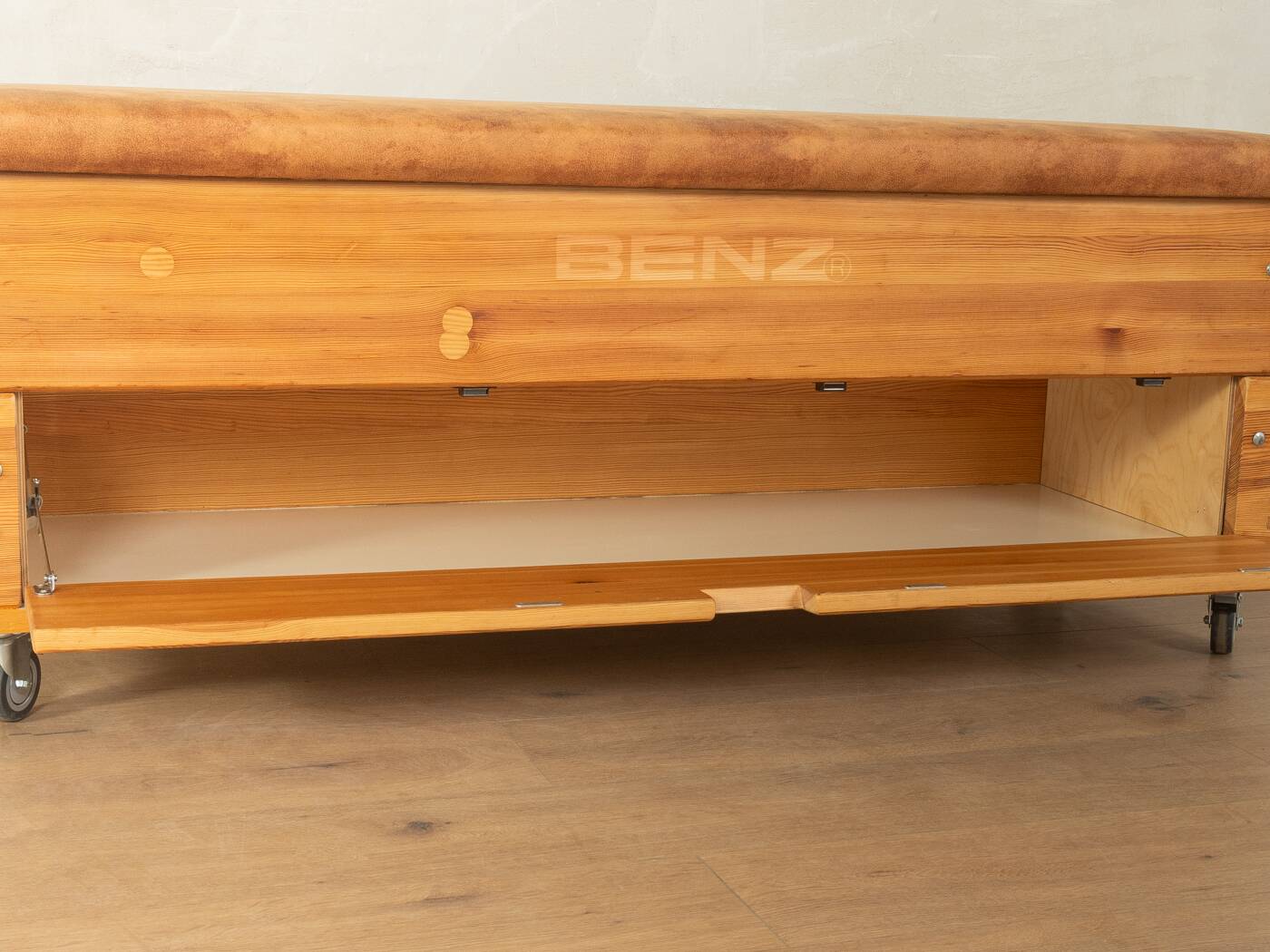 Unique vaulting box from the 1960s by Benz