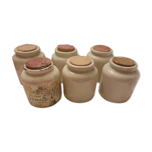 6 anciens pots en gres