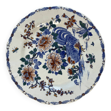 Antique plate in Gien earthenware — model “Rooster with Peonies”