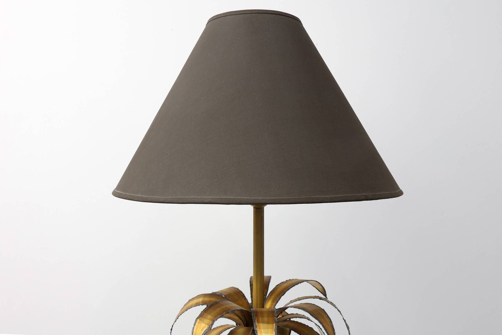 Hollywood Regency brass palm tree table lamp with black shade, France, 1970