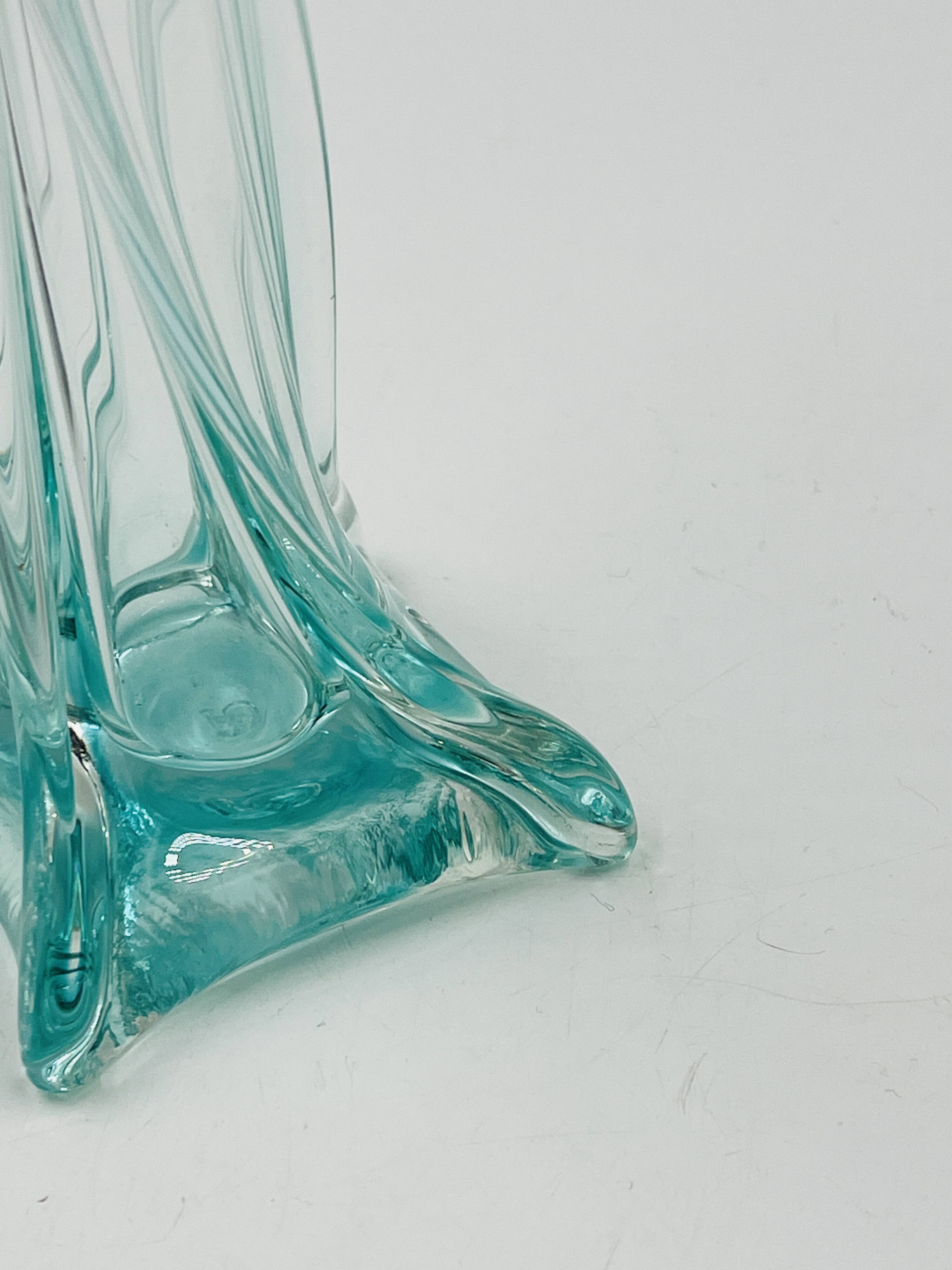 Twisted green glass vintage soliflore in Murano style