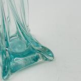 Twisted green glass vintage soliflore in Murano style