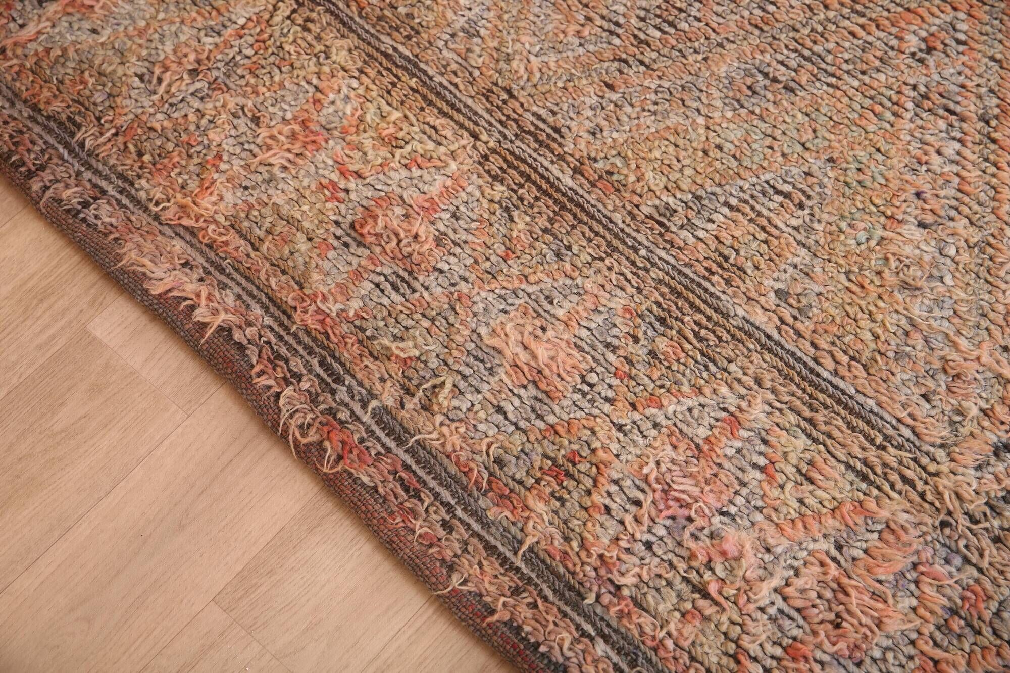 Vintage Moroccan Rug 179 x 276 cm, Berber Wool Rug Handmade, Bohemian Rug